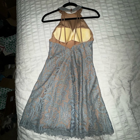 Dress the Population women’s small blue over nude halter high neck dress - Picture 10 of 12